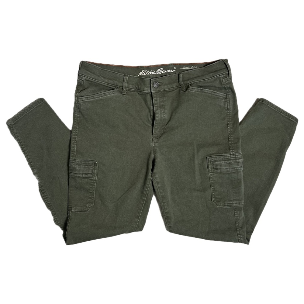 Eddie Bauer | Size 14 | Cargo Pants | Olive Green | Slightly Curvy/Skinny